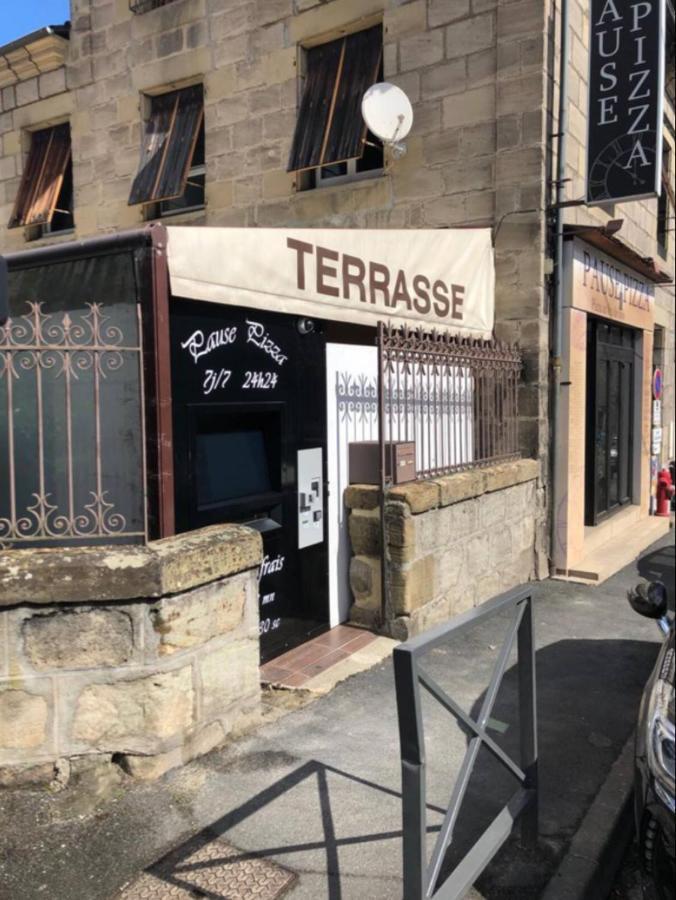 A Brive, Proche Centre-ville Et Gare, Avec Climatisation - Internet Fibre - Stationnements Gratuit * Brive-la-Gaillarde